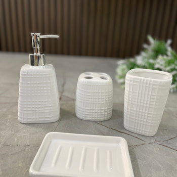 Set qeramike me aksesore tualeti (x4