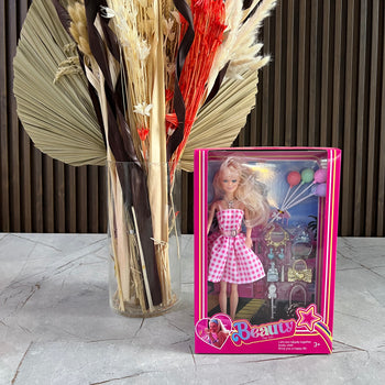 Vajza me bizhute e saj Beauty