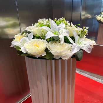 Buqetë me lule artificiale Green Lotus Peony & Zambak