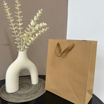 Cantë kartoni ngjyrë kafe