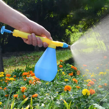 Pompë manuale spërkatëse për ujitje bimësh dhe kopshtesh, praktike dhe e lehtë në përdorim