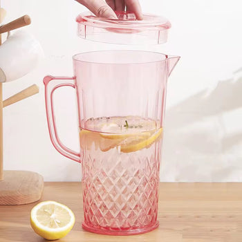 Kanë uji plastike me ngjyra efekt transparent