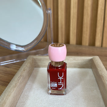 Manikyr Polish 20 ml në ngjyra të ndryshme