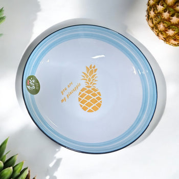 Pjatë e cekët me kontur dhe shkrim “You are my pineapple”