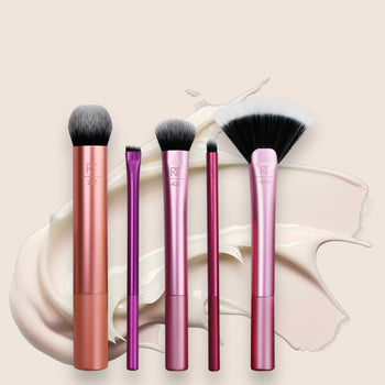 Furça për make up shumëngjyrëshe