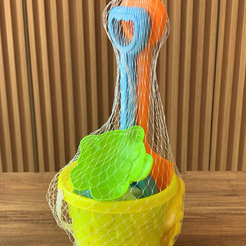 Set me lodra plazhi dhe kovë