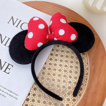 Rreth flokësh “Mickey Mouse” me veshë dhe fjongo me pika