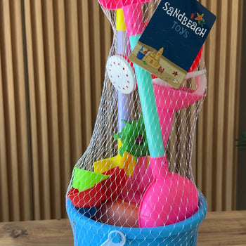 Set me 7 pjesë lodrash plazhi me kovë si kala