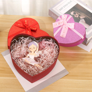 Set kuti dhuratash në formë zemre me xixa x3