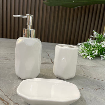 Set qeramike me aksesore tualeti x4